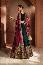 Iznik velvet collection winter 2025